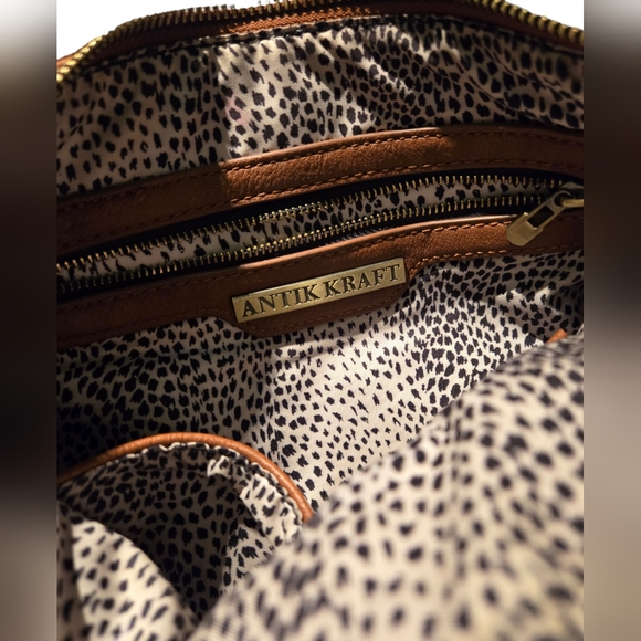 COPY - Antik Kraft Crossbody Purse with Vegan Leather Rose Square Bag Adjust St… - Picture 4 of 10